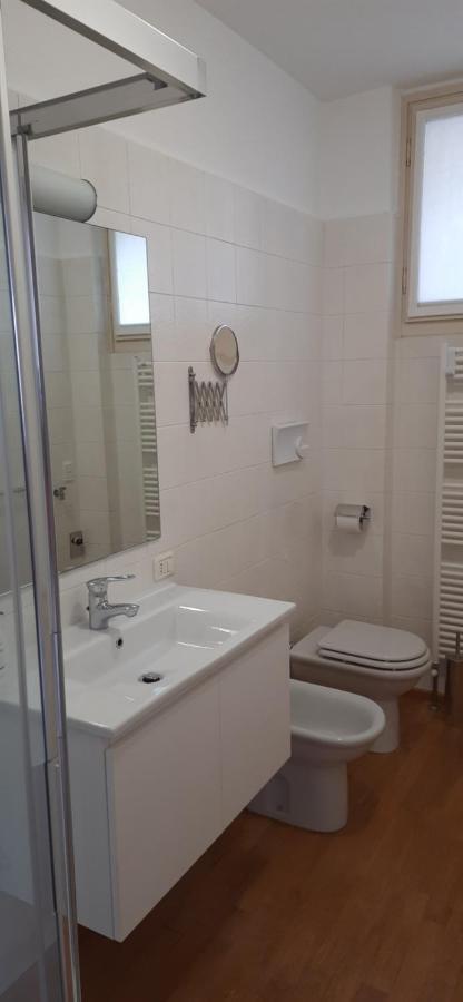 Iseolakerental - Vacanza Romantica Riva di Solto Kültér fotó