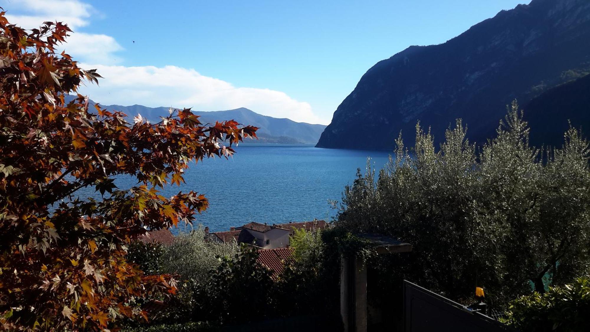 Iseolakerental - Vacanza Romantica Riva di Solto Kültér fotó